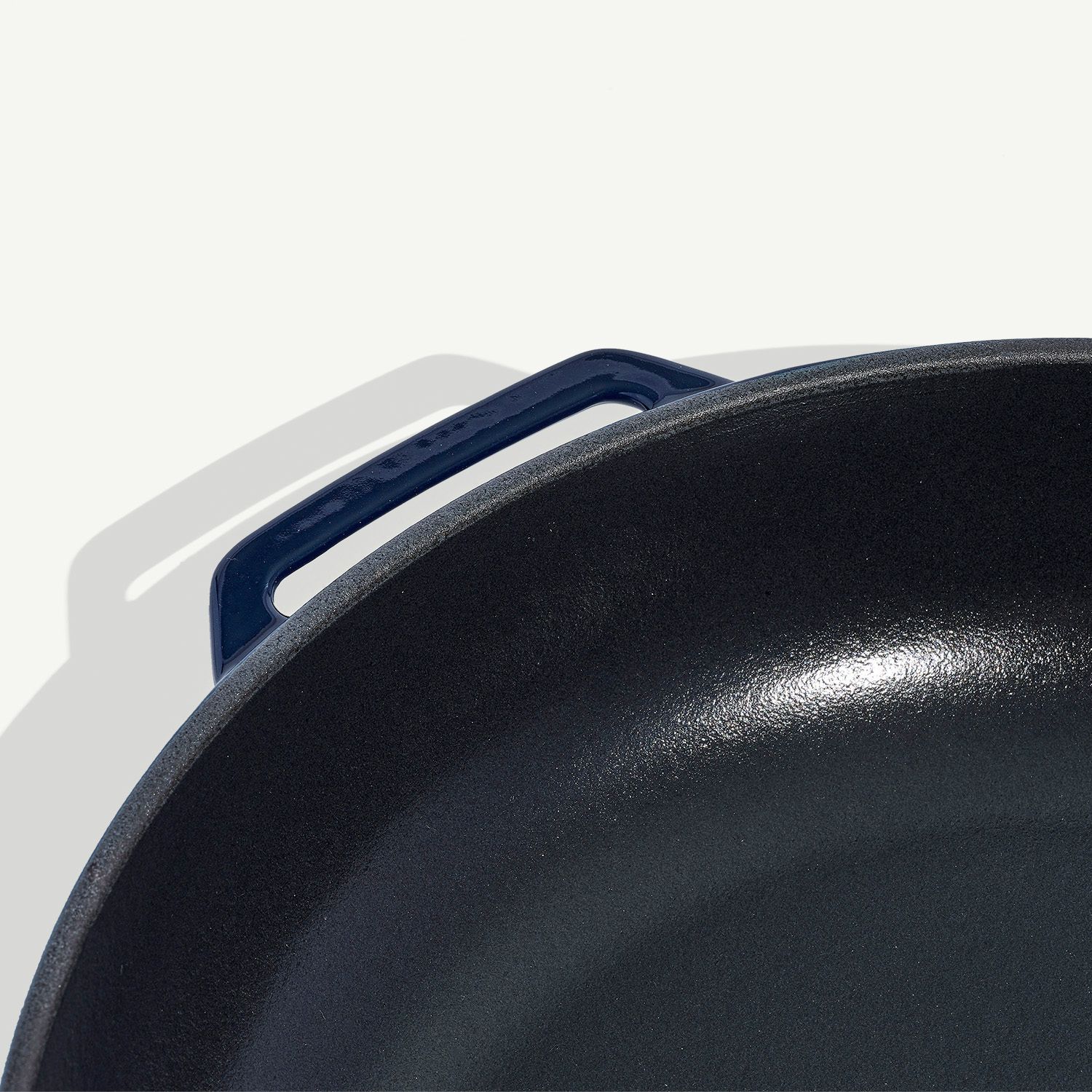 Enameled Cast Iron Skillet - Image 4